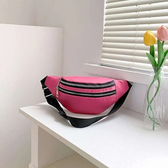 💙 Women’s Pink Double Zip Front Pockets Adjustable Strap Fanny Pack - Picture 2 of 6